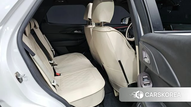 Chevrolet (GM Daewoo) The New Trail Blazer 2023 Белый из Кореи, фото 3