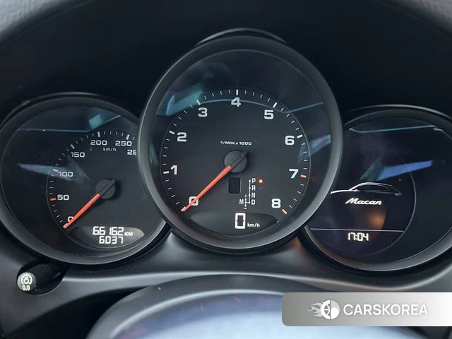 Porsche Macan 2020 Коричневый из Китая, фото 3