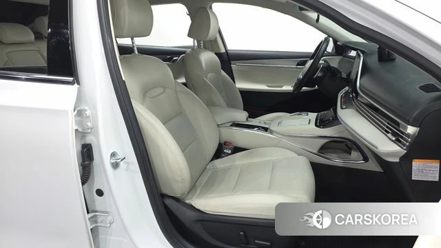 Hyundai The New Grandeur IG Hybrid 2022 Белый из Кореи, фото 3