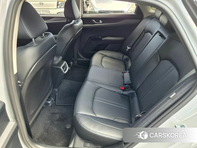 Kia The New K5 3rd generation 2026 Цвет галактики из Кореи, фото 3