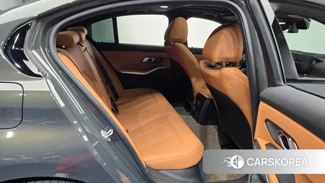 BMW 3 Series (G20) 2025 Серый из Кореи, фото 3