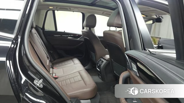 BMW X3 (G01) 2022 Черный из Кореи, фото 3