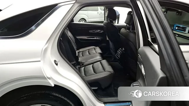 Genesis GV70 2022 Белый из Кореи, фото 3