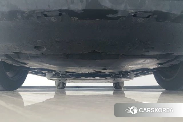 Toyota C-HR EV 2021 Белый из Китая, фото 3