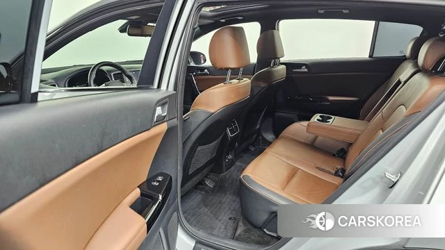 Kia Sportage The Bold 2019 Серебряный из Кореи, фото 3