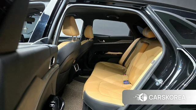 Kia K5 Hybrid 3rd Generation 2023 Черный из Кореи, фото 3