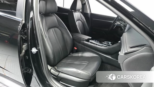 Hyundai Sonata (DN8) 2020 Черный из Кореи, фото 3