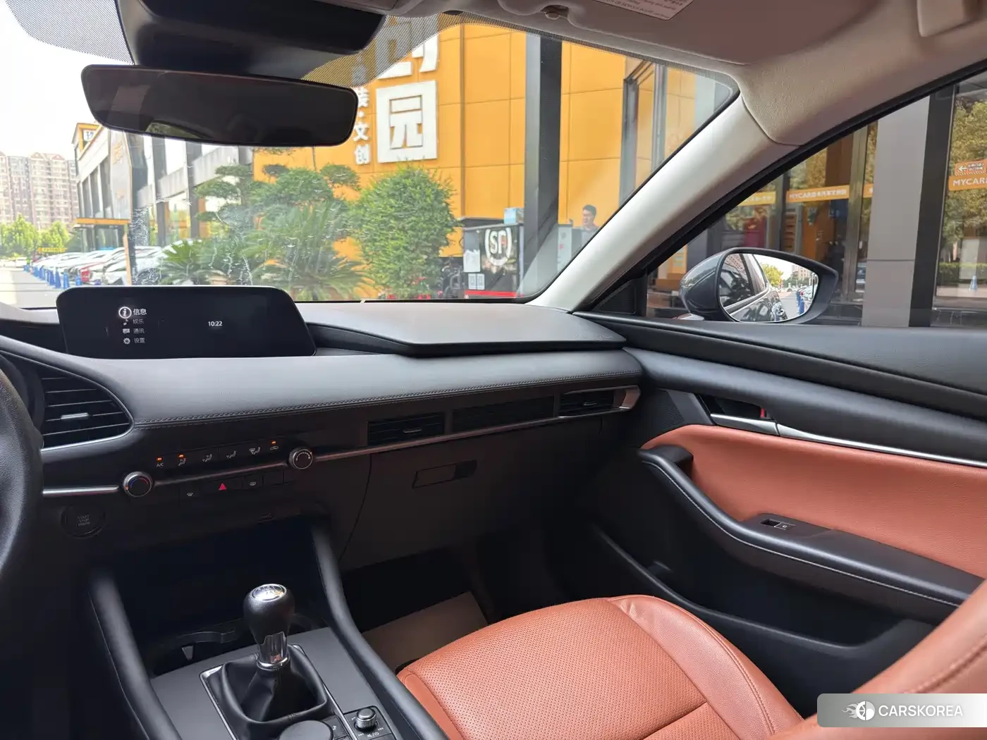 Mazda 3 2023 Silver/gray из Китая, фото 3