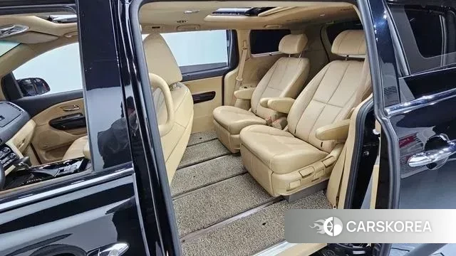 Kia The New Carnival 2018 Черный из Кореи, фото 3