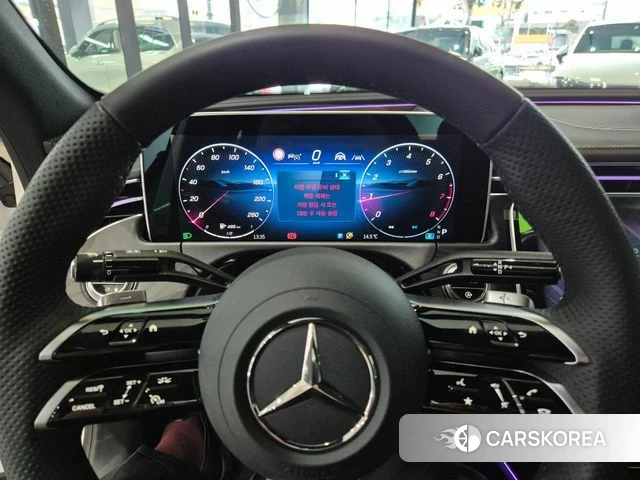 Mercedes-Benz E-Class W214 2026 Белый из Кореи, фото 3