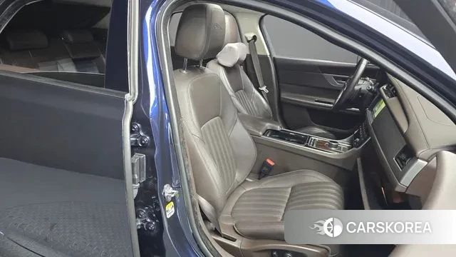 Jaguar XF (X260) 2018 Синий из Кореи, фото 3