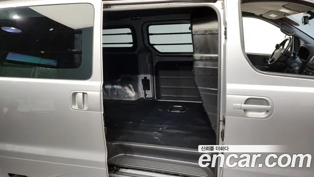 Hyundai The New Grand Starex 2019 Серебряный из Кореи, фото 3