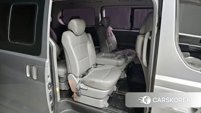 Hyundai The New Grand Starex 2018 Серебряный из Кореи, фото 3