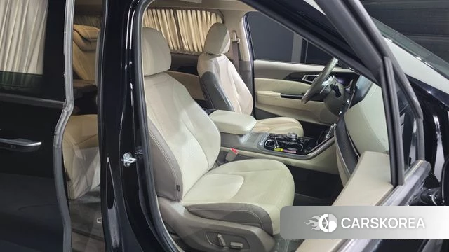 Kia Carnival 4th generation 2021 Черный из Кореи, фото 3