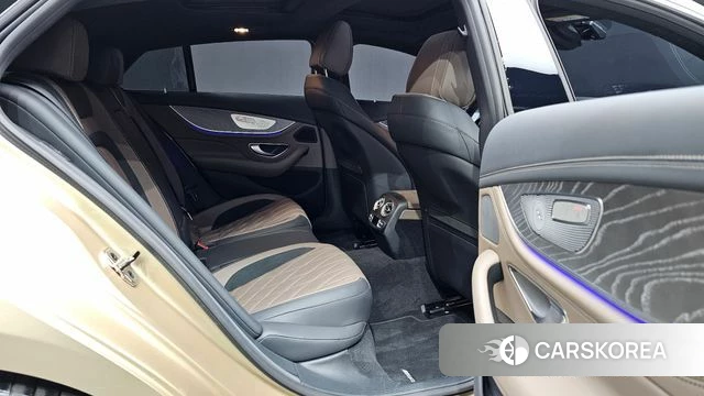 Mercedes-Benz AMG GT 2023 Песочный из Кореи, фото 3