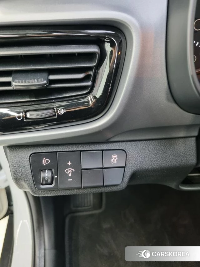 Kia Stonic 2019 Белый из Кореи, фото 3