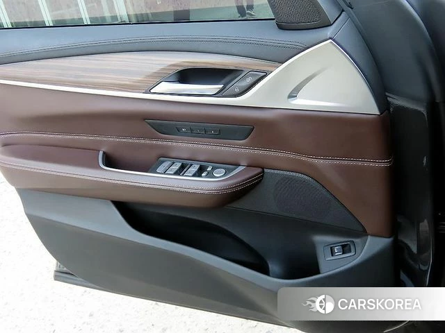 BMW 6 Series GT (G32) 2019 Серебристо-серый из Кореи, фото 3