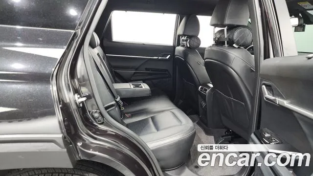 Ssangyong Torres 2023 Черный из Кореи, фото 3