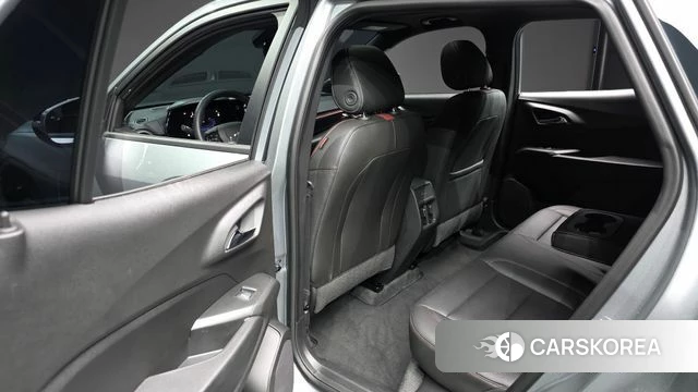 Chevrolet (GM Daewoo) Trax Crossover 2025 Серый из Кореи, фото 3