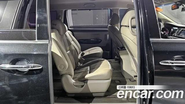 Kia The New Carnival id 2501977 из Кореи 3