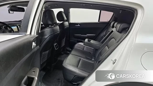 Kia Sportage 4th Generation 2018 Белый из Кореи, фото 3