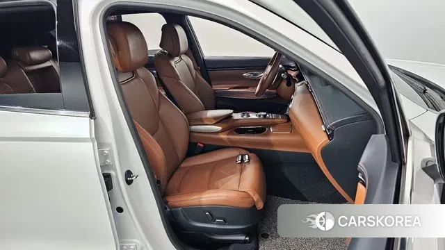 Genesis GV70 2021 Белый из Кореи, фото 3