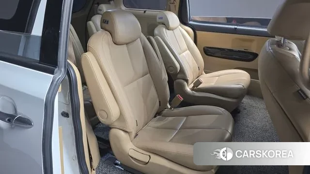 Kia The New Carnival 2018 Белый из Кореи, фото 3