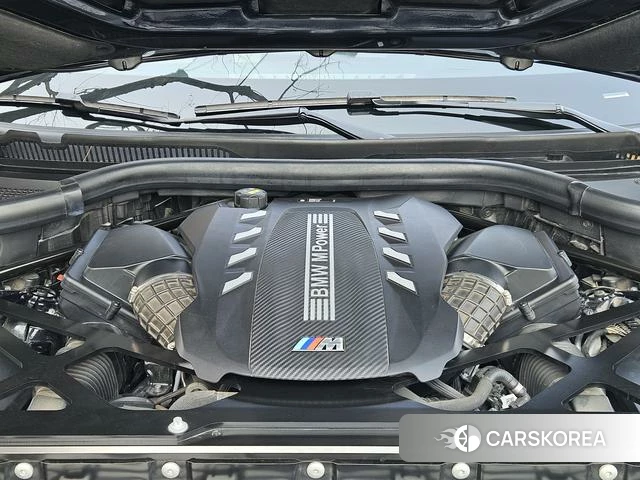BMW X6 M id 4208557 из Китая 3