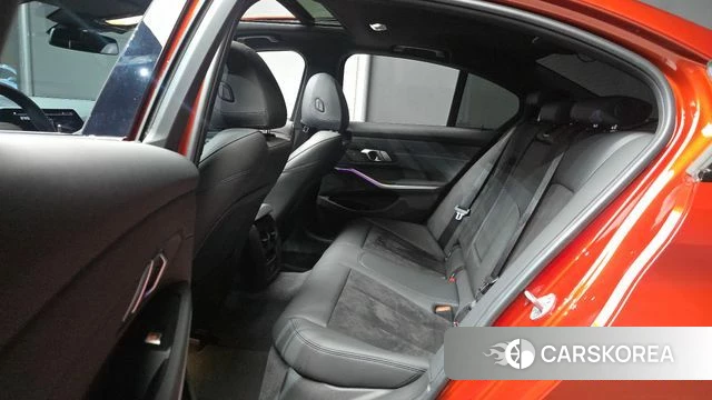 BMW 3 Series (G20) 2020 Оранжевый из Кореи, фото 3