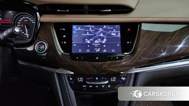 Cadillac XT6 2020 Белый из Кореи, фото 3