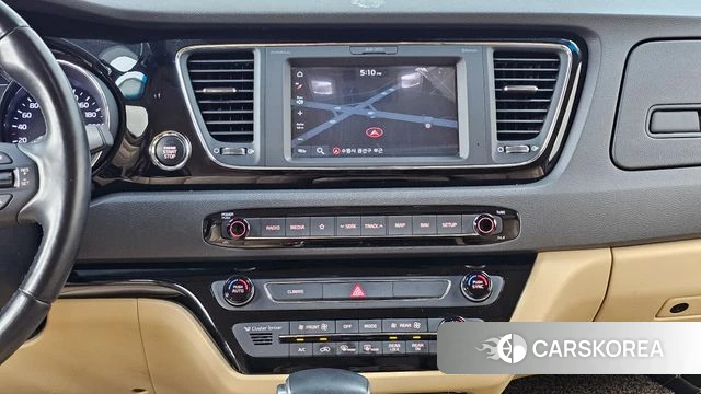 Kia The New Carnival 2018 Черный из Кореи, фото 3