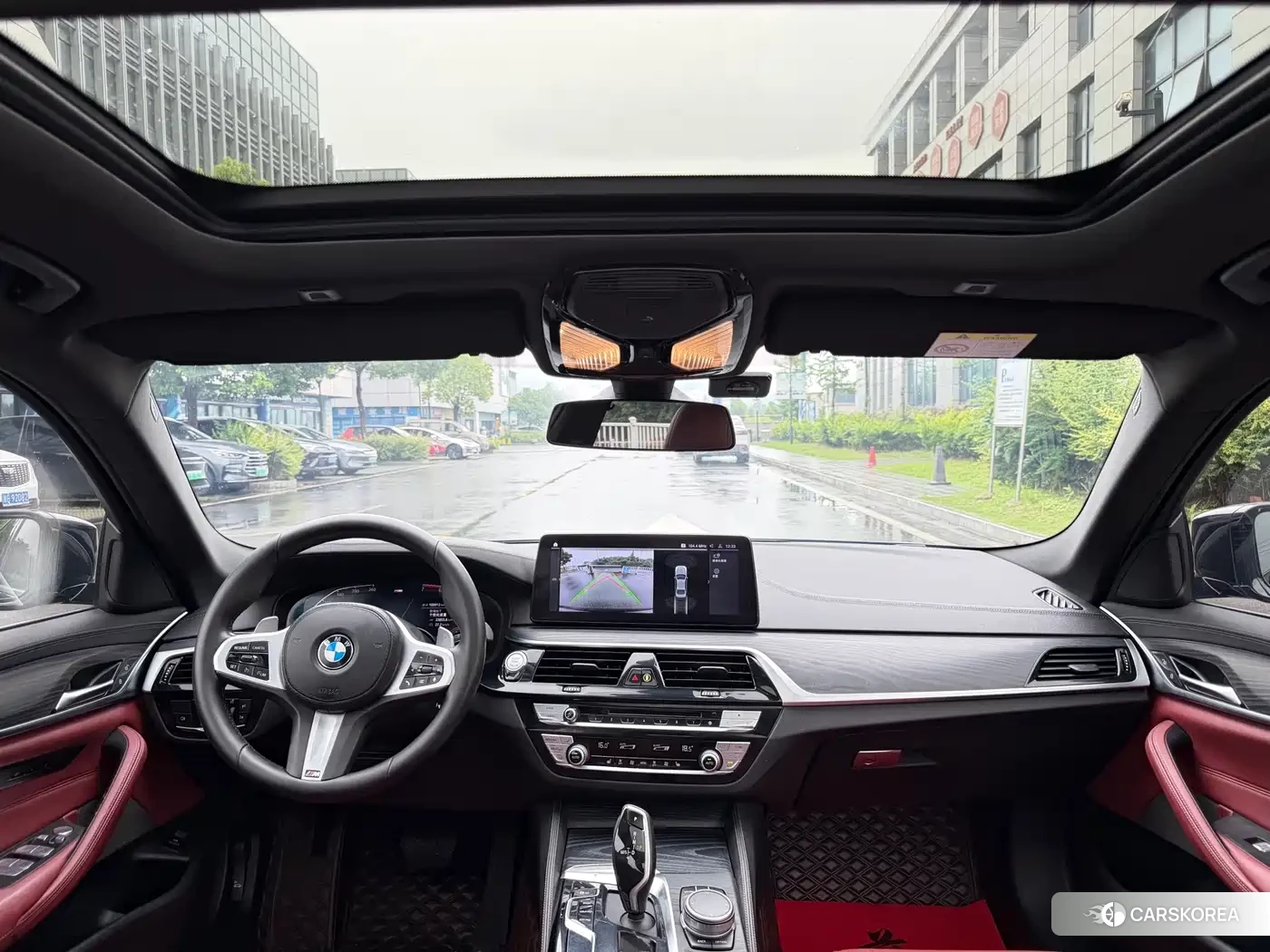 BMW 5 series 2021 Черный из Китая, фото 3