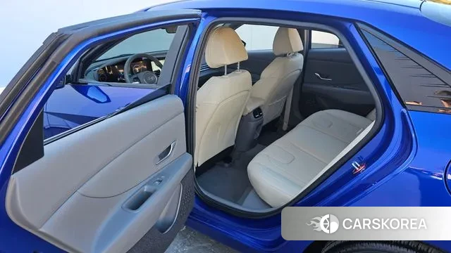 Hyundai The New Avante (CN7) 2023 Синий из Кореи, фото 3