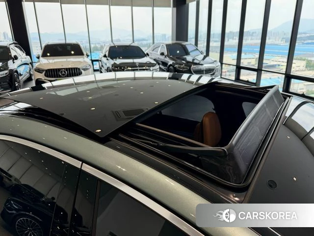 Mercedes-Benz E-Class W214 2026 Синий нефрит из Кореи, фото 3