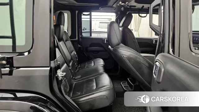 Jeep Wrangler (JL) 2021 Черный из Кореи, фото 3