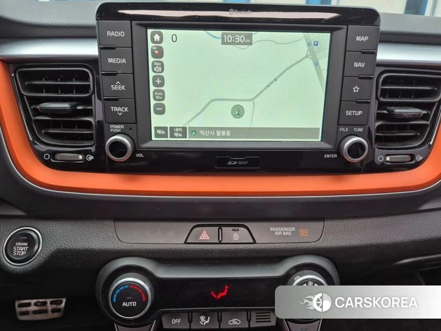 Kia Stonic 2018 Синий из Кореи, фото 3