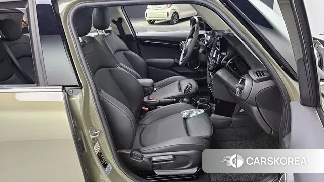 Mini Cooper 2020 Золотой из Кореи, фото 3