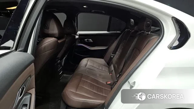 BMW 3 Series (G20) 2020 Белый из Кореи, фото 3