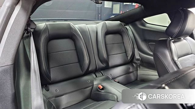 Ford Mustang 2019 Черный из Кореи, фото 3