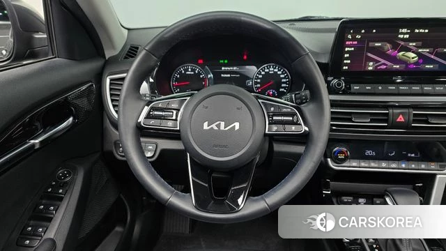 Kia Seltos 2022 Серый из Кореи, фото 3