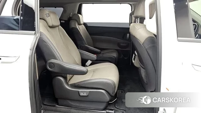 Kia The New Carnival 4th Generation 2024 Белый из Кореи, фото 3