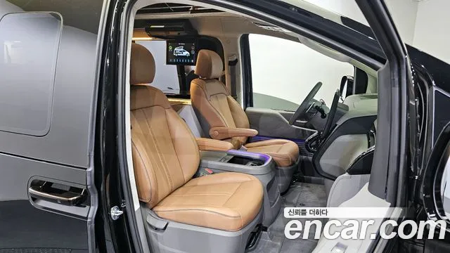 Hyundai Staria 2022 Черный из Кореи, фото 3