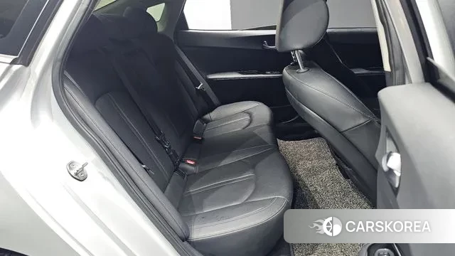 Kia K5 Hybrid 2nd Generation 2018 Серебряный из Кореи, фото 3