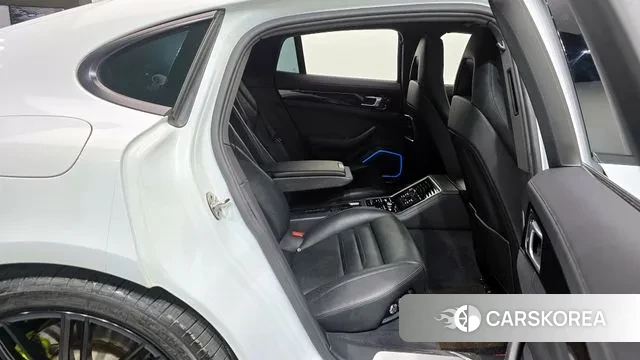 Porsche Panamera (971) 2020 Белый из Кореи, фото 3