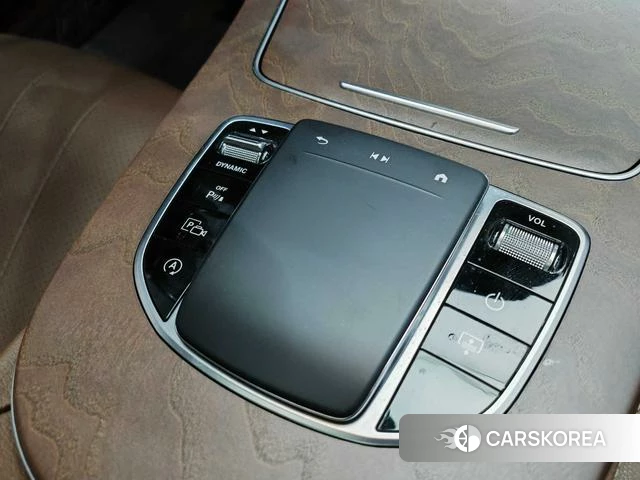 Mercedes-Benz E-class 2023 Черный из Китая, фото 3