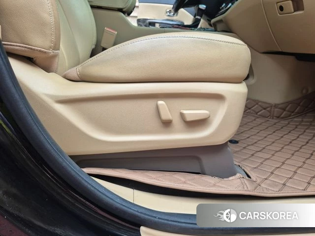 Kia All New Carnival 2018 Черный из Кореи, фото 3