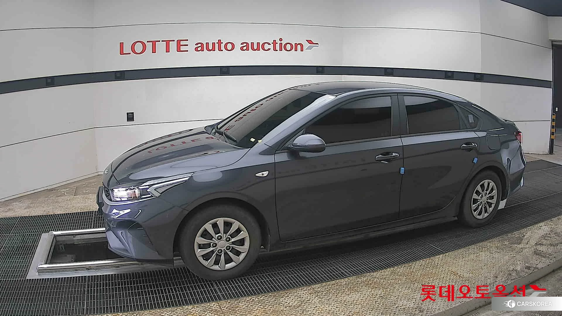 Kia K3 2022 Platinium Graphite из Кореи, фото 3