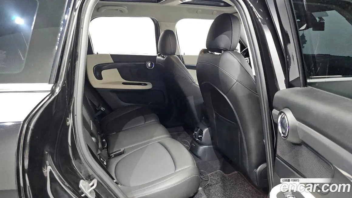 Mini Cooper S Countryman 2019 Черный из Кореи, фото 3