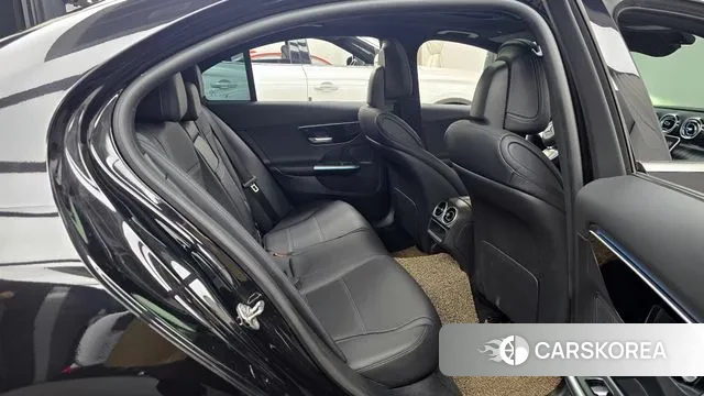 Mercedes-Benz C-Class W206 2022 Черный из Кореи, фото 3