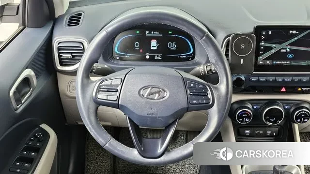 Hyundai Venue 2023 Белый из Кореи, фото 3